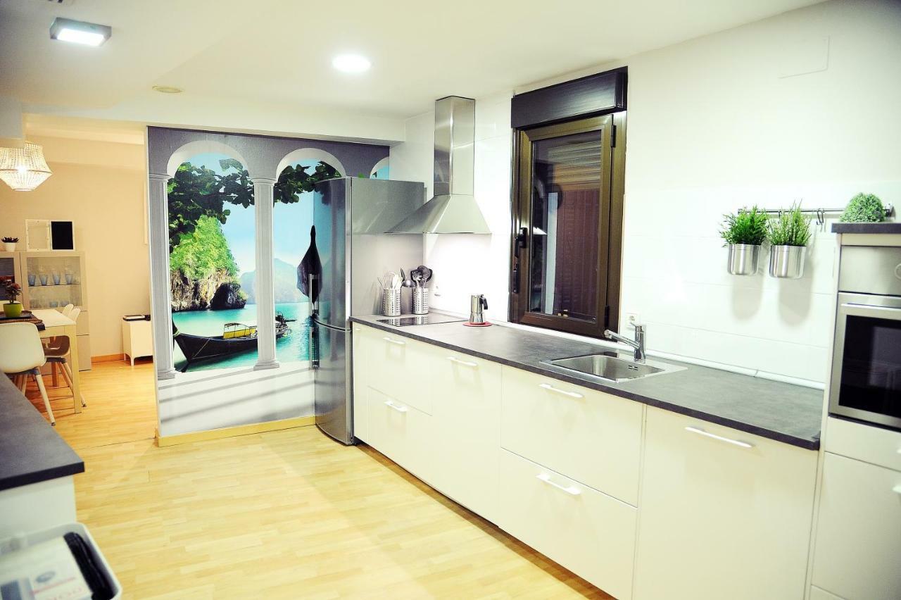 Dones Apartamento En El Casco Historico De Zaragoza Bagian luar foto